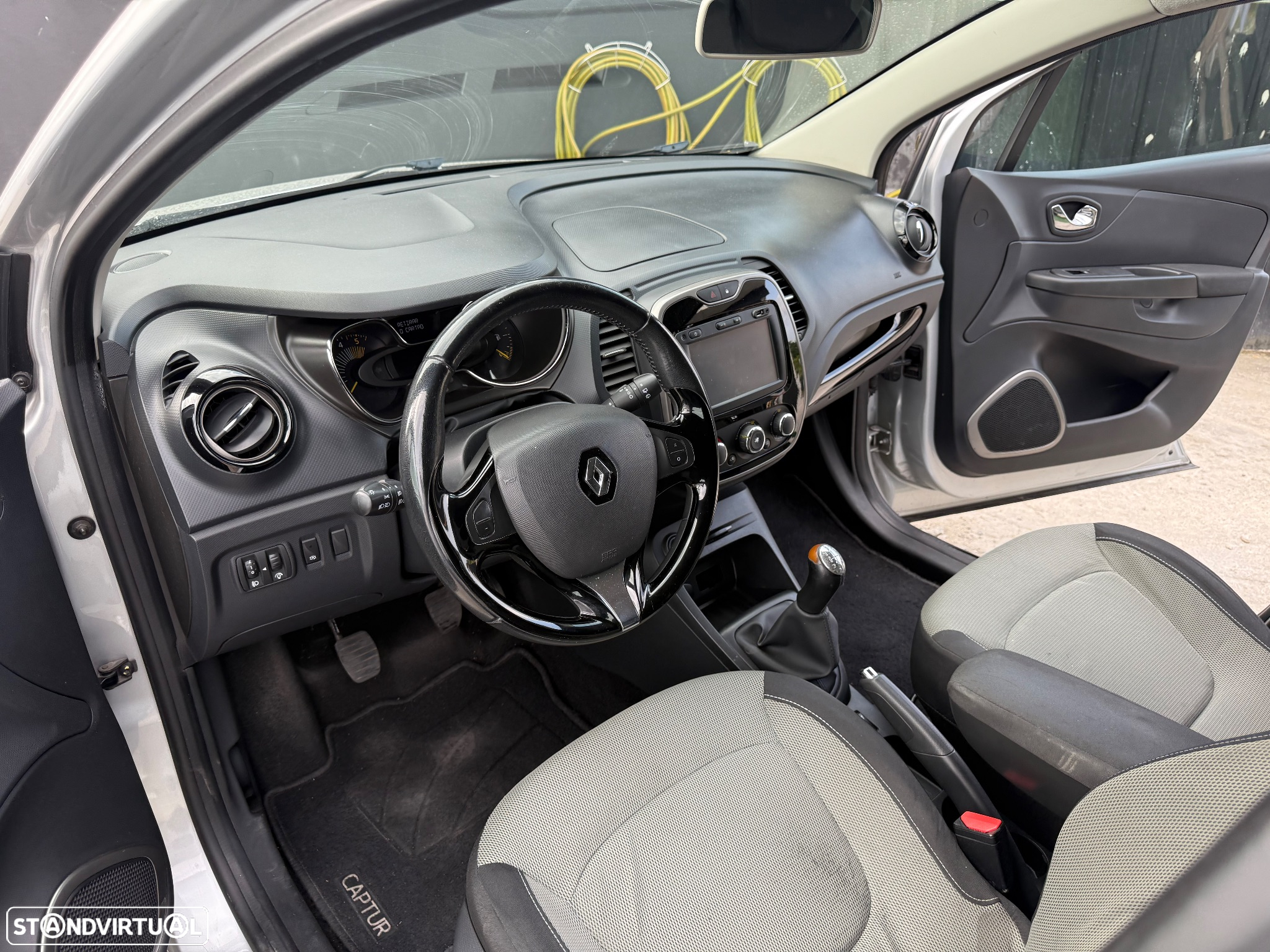 Renault Captur 1.5 dCi - 14