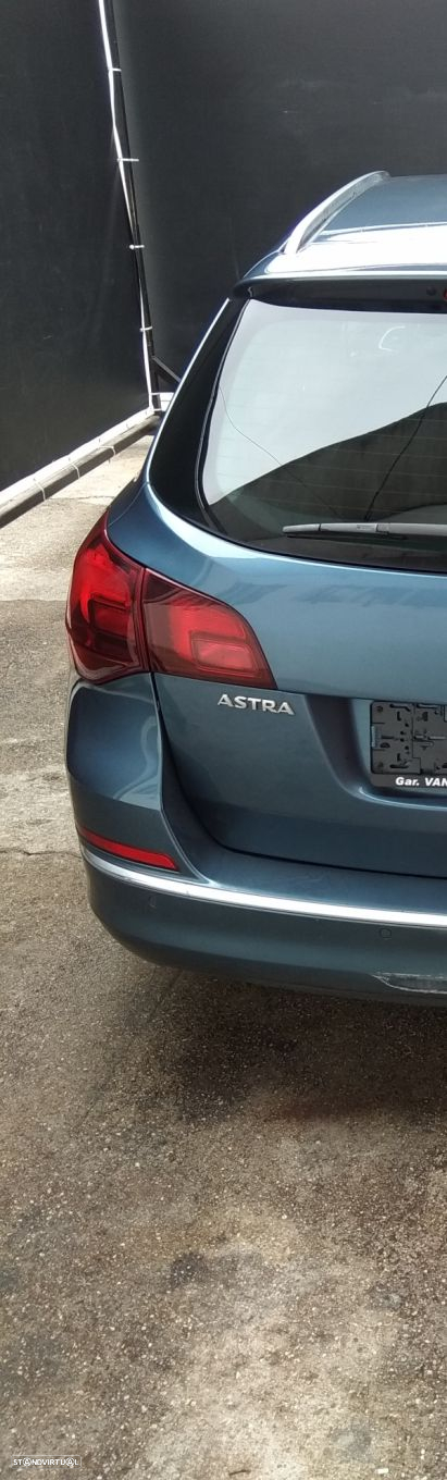 Para Peças Opel Astra J Três Volumes - 7