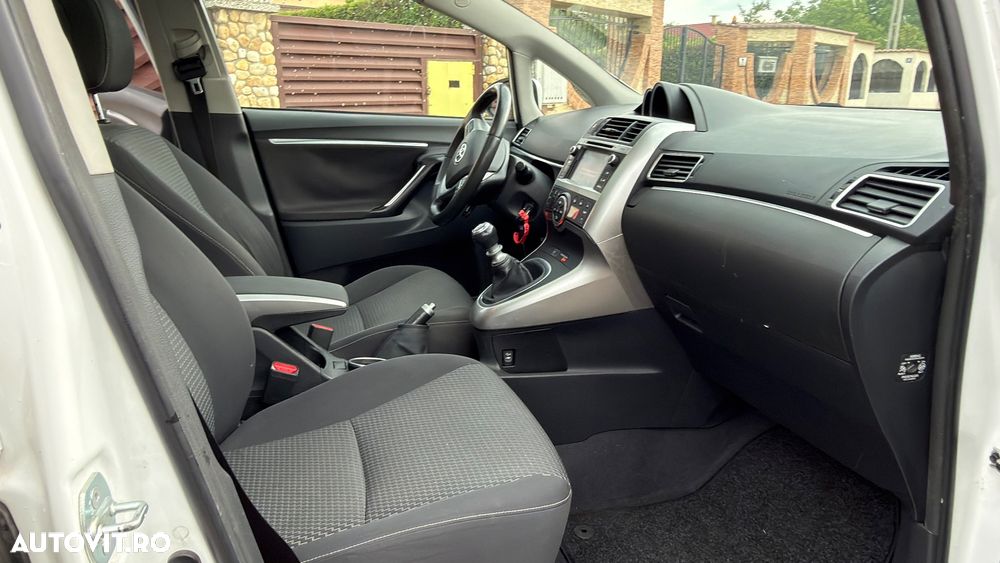 Toyota Verso 1.6 D-4D 7-Sitzer Start/Stop Comfort - 8