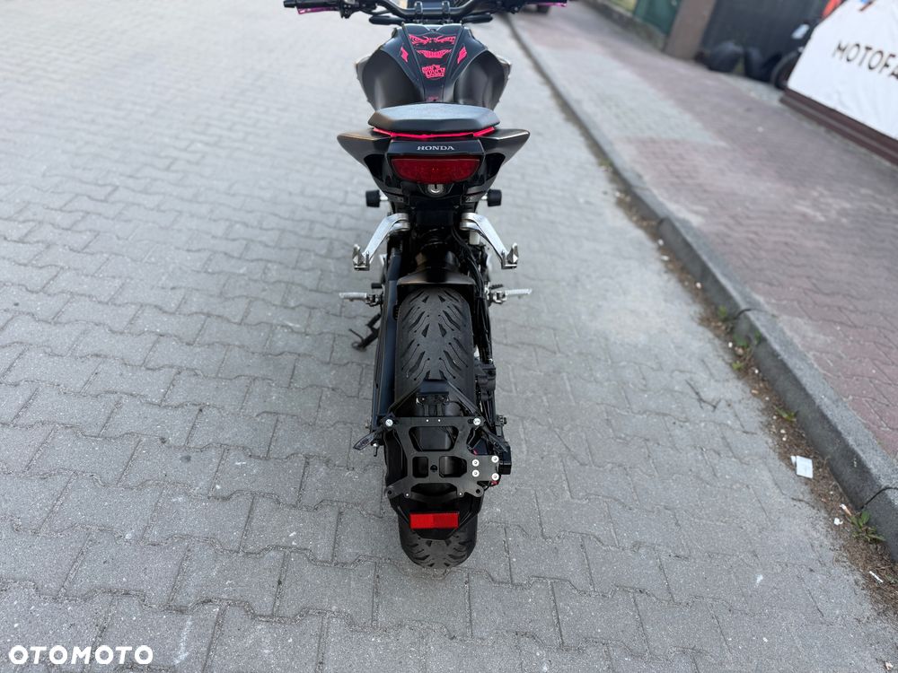 Honda CB - 15