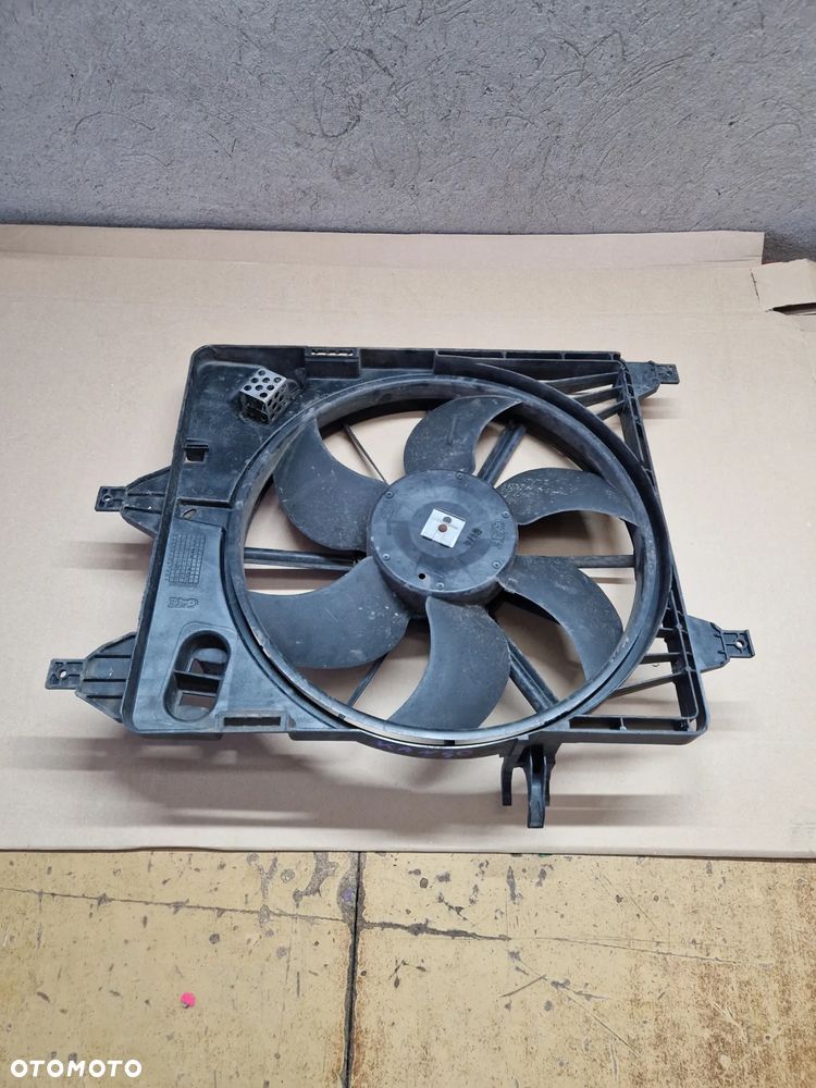 WENTYLATOR CHŁODNICY OBUDOWA RENAULT KANGO 1.5 DCI - 11
