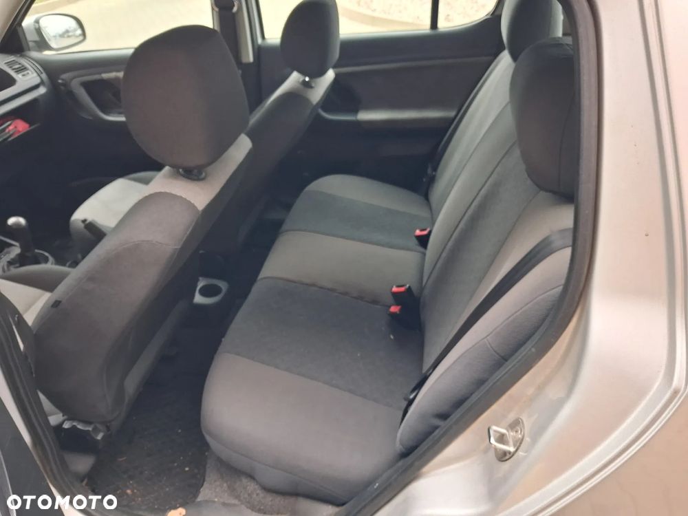 Skoda Fabia 1.2 12V Classic - 10