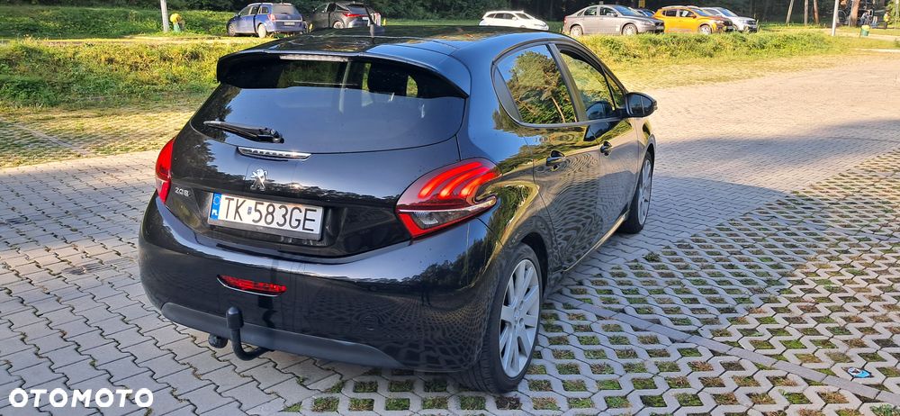 Peugeot 208 1.6 BlueHDi Active S&S - 4
