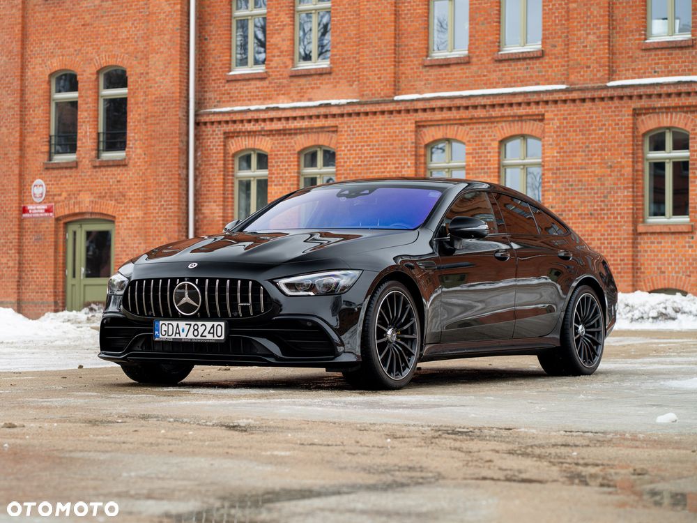 Mercedes-Benz AMG GT - 4