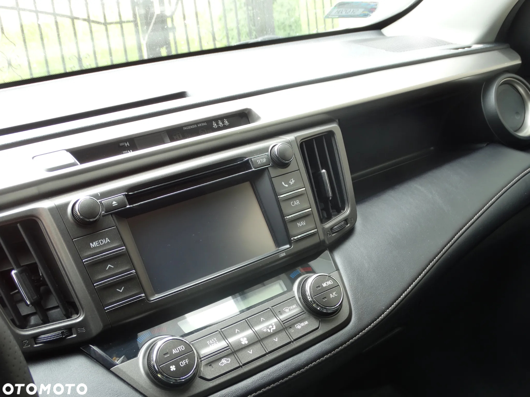 Toyota RAV4 2.0 D-4D Prestige - 7