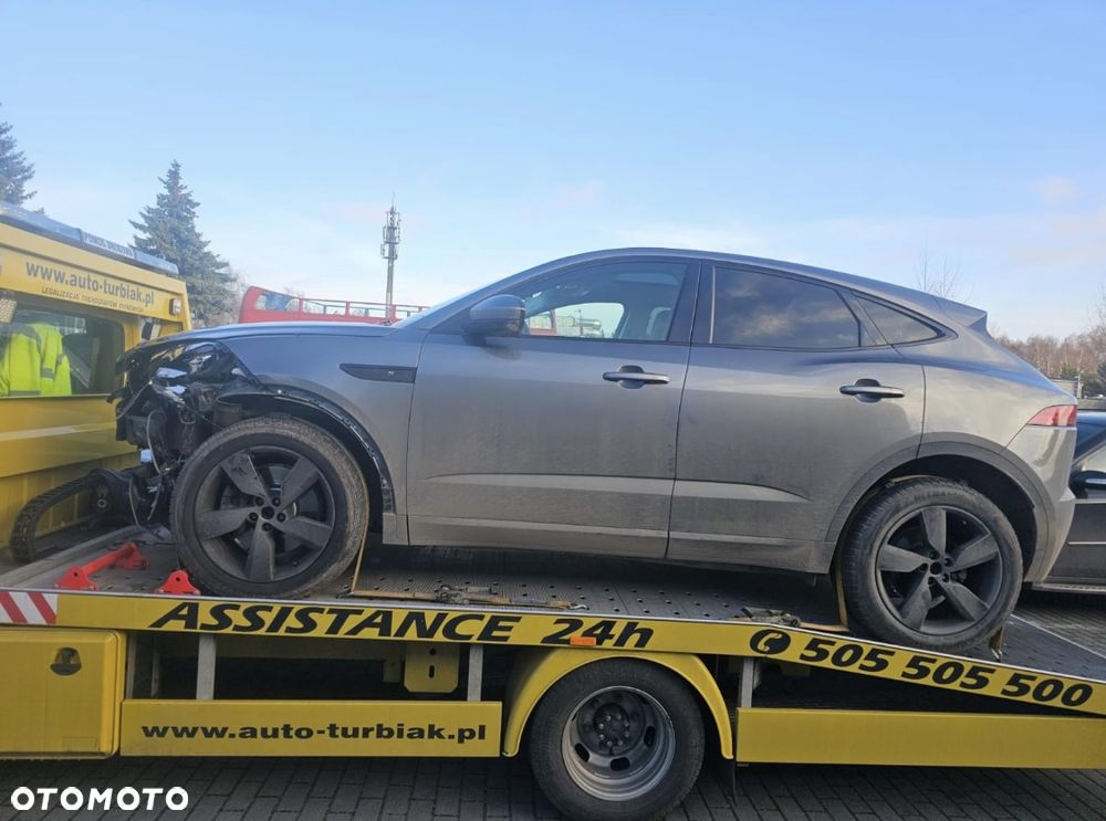 Jaguar E-Pace 2.0 i4P AWD R-Dynamic - 2
