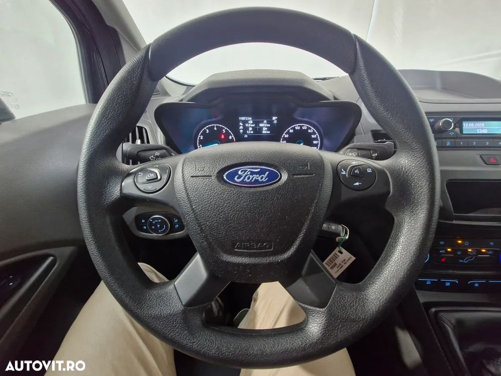 Ford TRANZIT CONNECT - 8