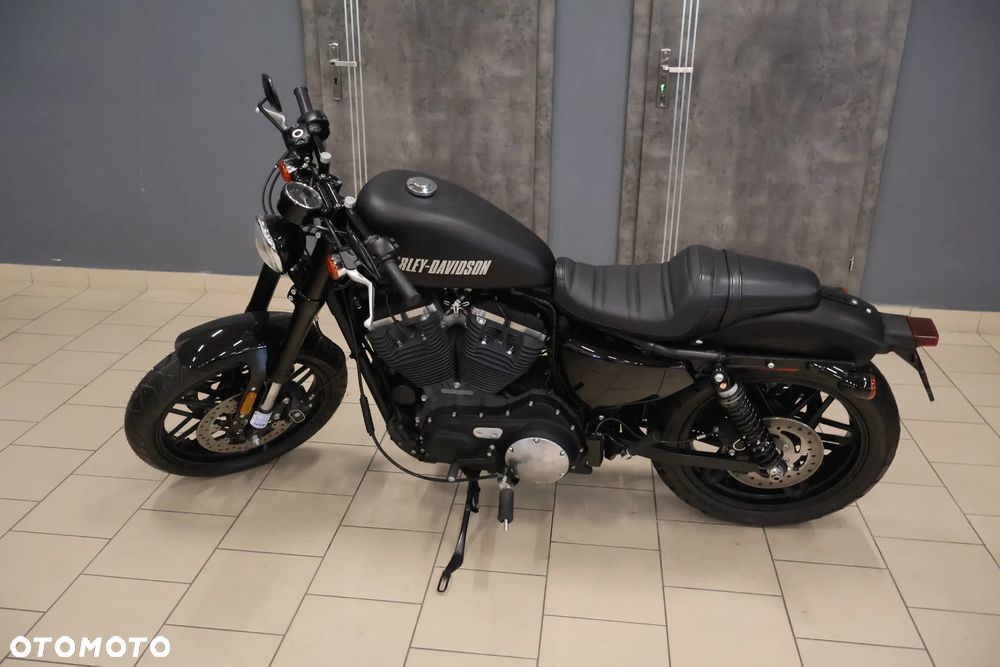 Harley-Davidson Sportster Roadster 1200R - 10