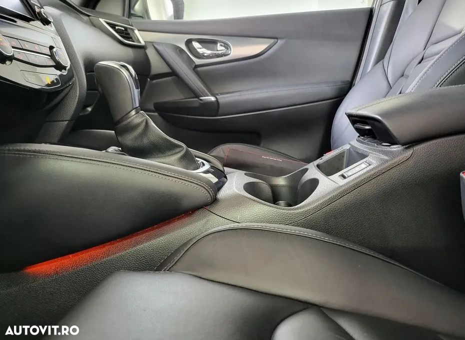 Nissan Qashqai - 13