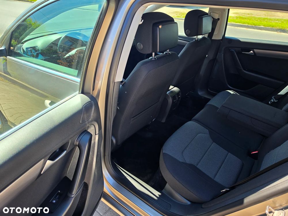 Volkswagen Passat 1.6 TDI BlueMotion Technology Trendline - 7