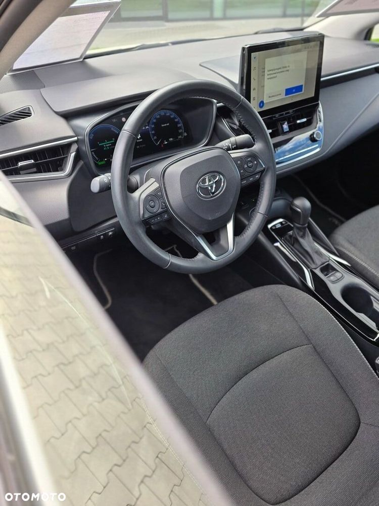 Toyota Corolla - 9