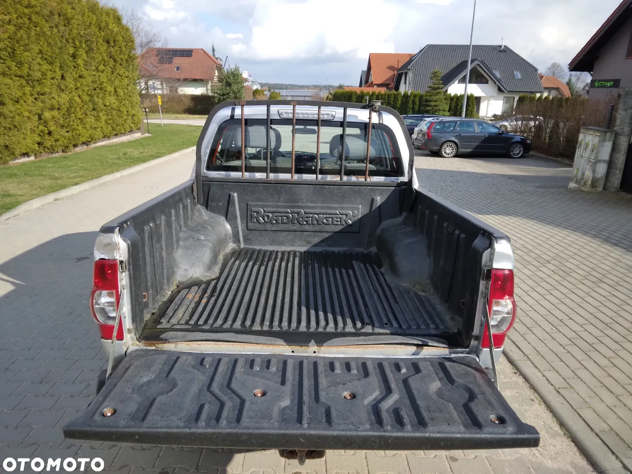 Isuzu D-Max 2.5d DC Basic - 14