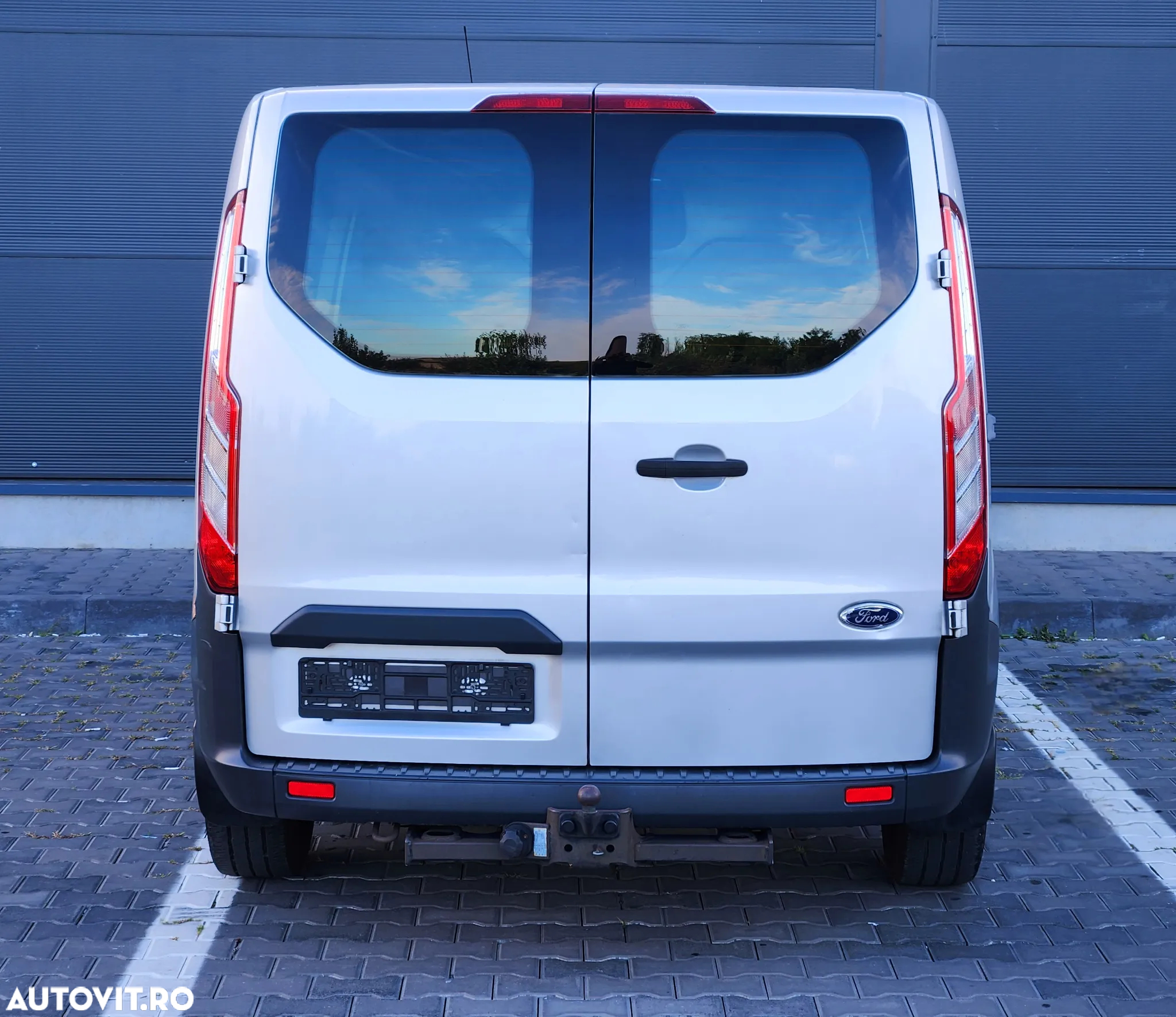 Ford Transit Custom - 11