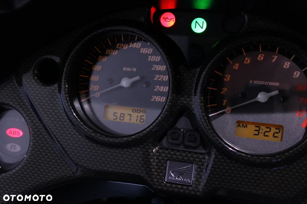 Honda CBF - 8
