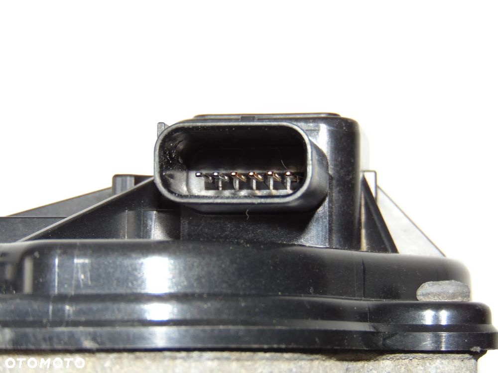 ORYGINAŁ przepustnica 2S6U-EA Ford Fiesta VI 6 Fusion 1.4 benzyna 02-09r - 11