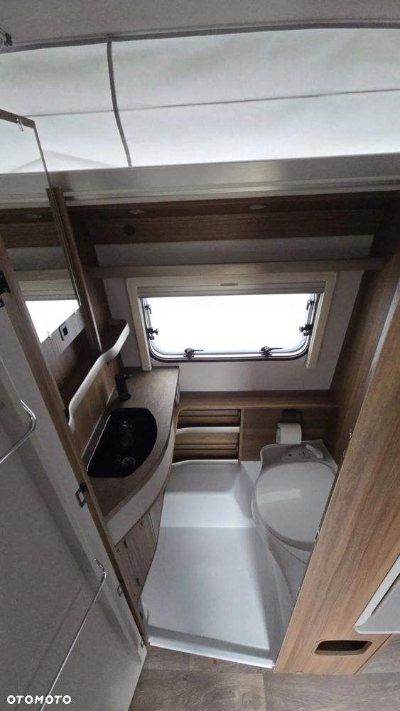 Hymer-Eriba Touring 530 - 8