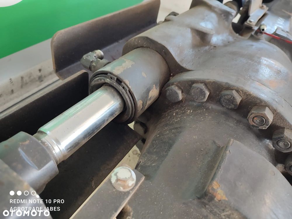 Most napędowy  36238800   Valtra N121   Przód - 8