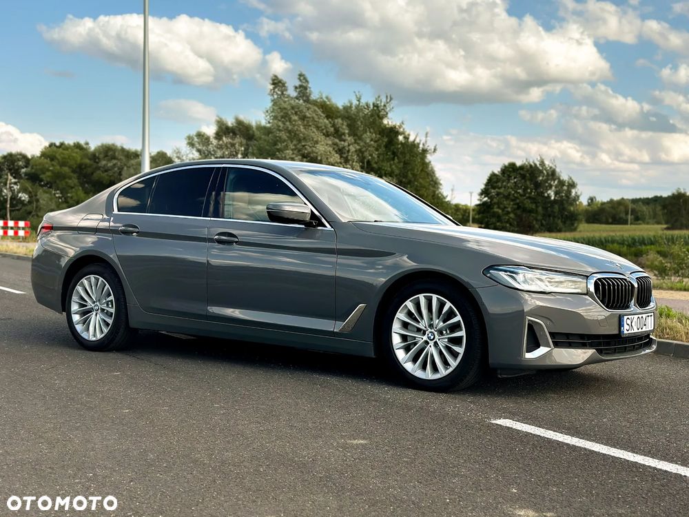 BMW Seria 5 530i xDrive mHEV Luxury Line - 3