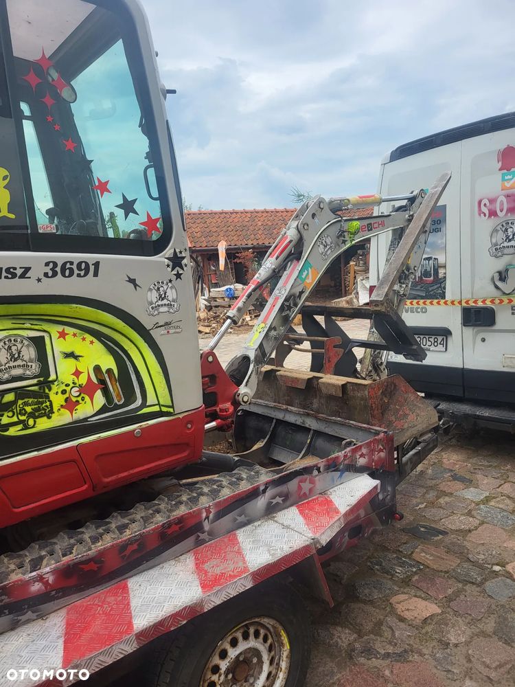 Takeuchi Tb216 powertilt - 13