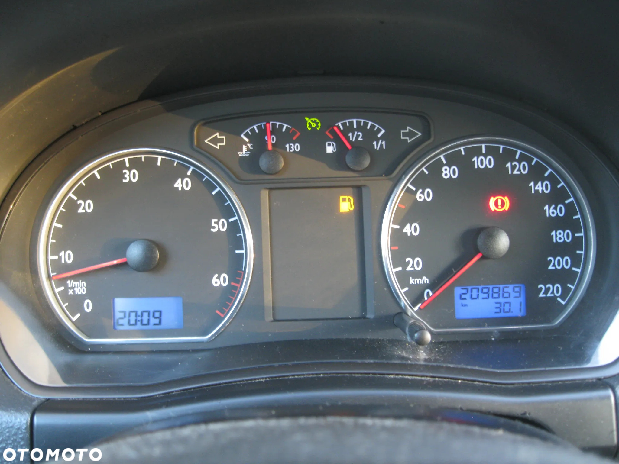 Volkswagen Polo 1.4 16V Basis - 8