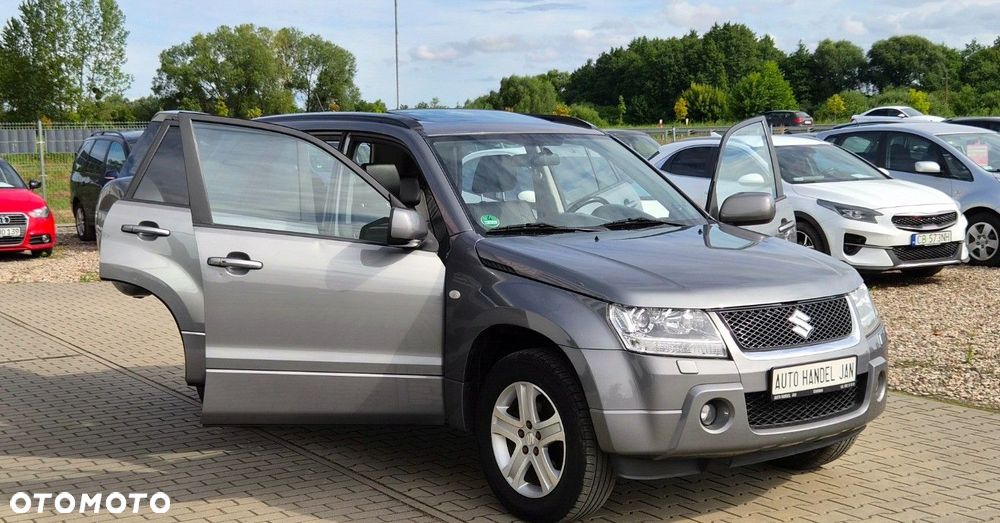 Suzuki Grand Vitara - 17