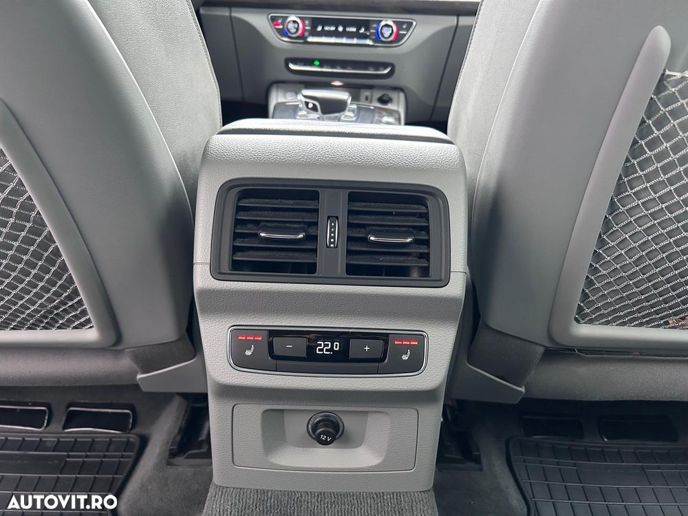 Audi Q5 55 TFSI e quattro S tronic PHEV S Line - 13