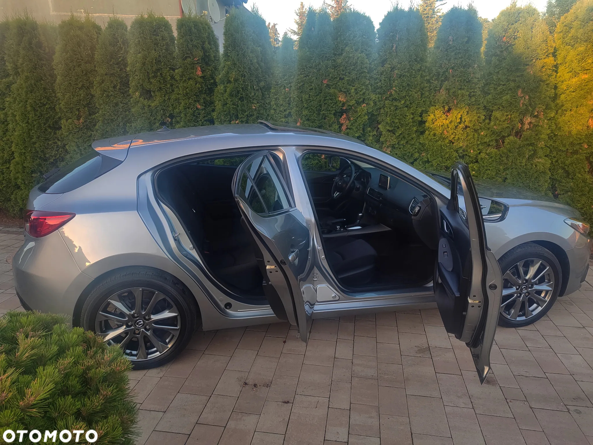 Mazda 3 - 3
