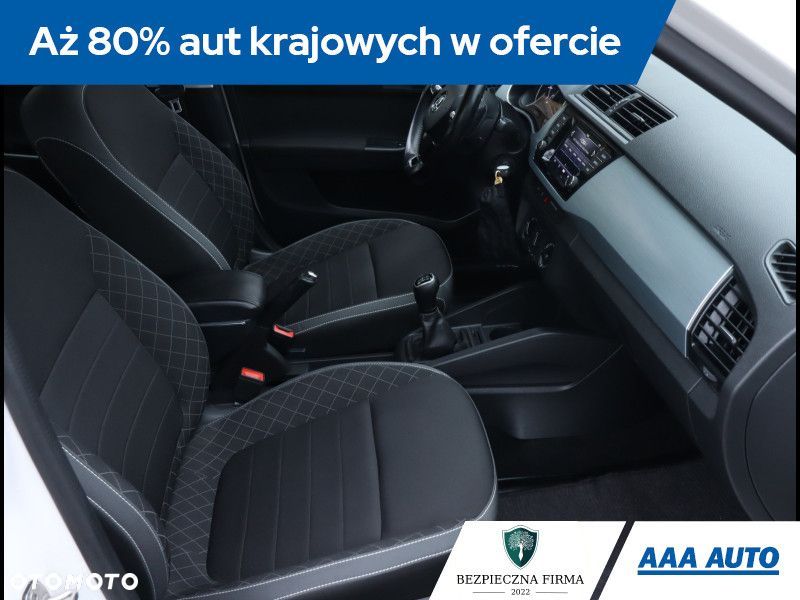 Skoda Fabia - 10
