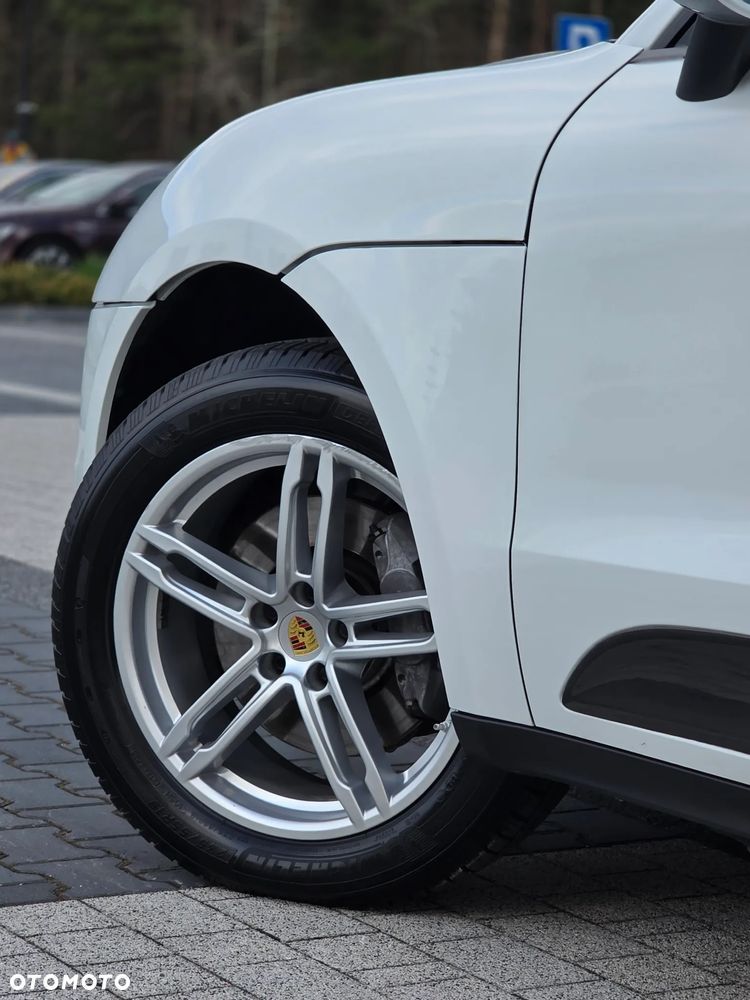 Porsche Macan - 12