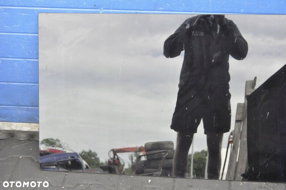 OPEL VIVARO B SZYBA PRAWA TYLNA - 2