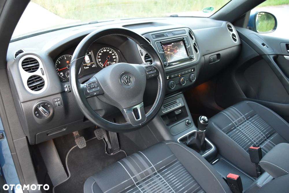 Volkswagen Tiguan 2.0 TDI SCR BlueMotion Technology Lounge Sport & Style - 14