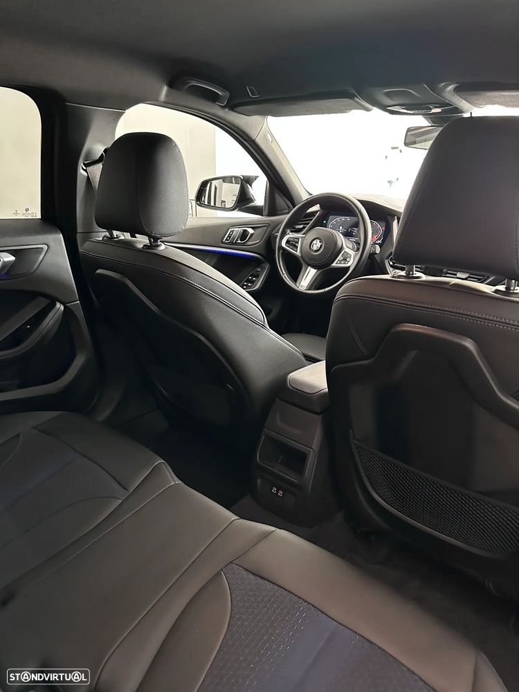 BMW 116 d Pack Essence - 12