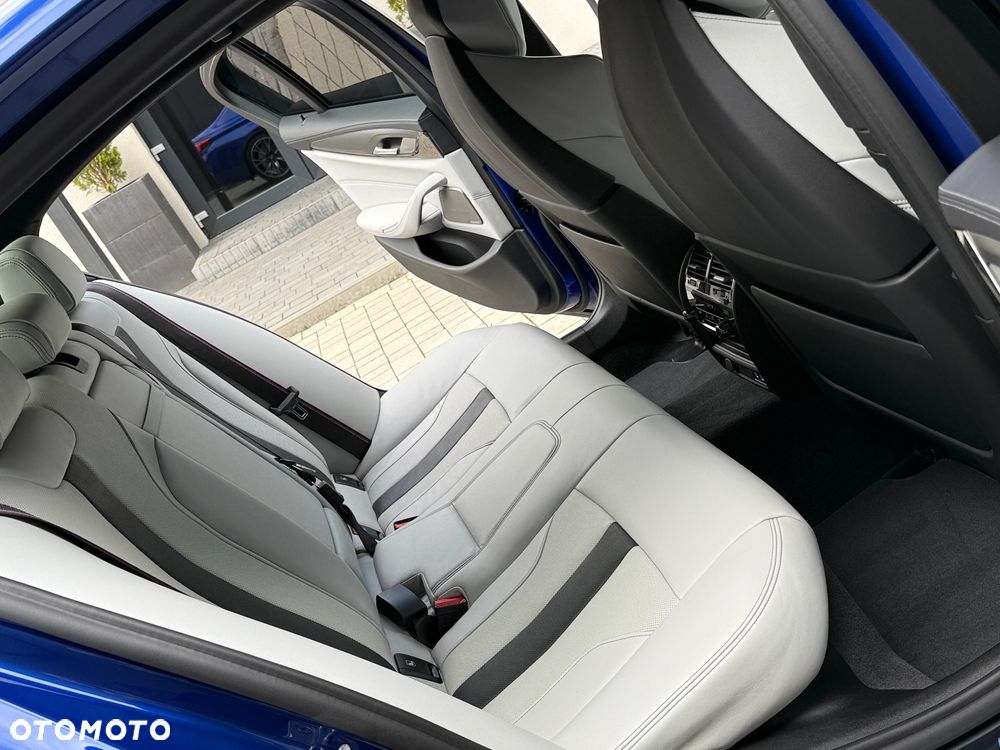 BMW M5 Competition - 15