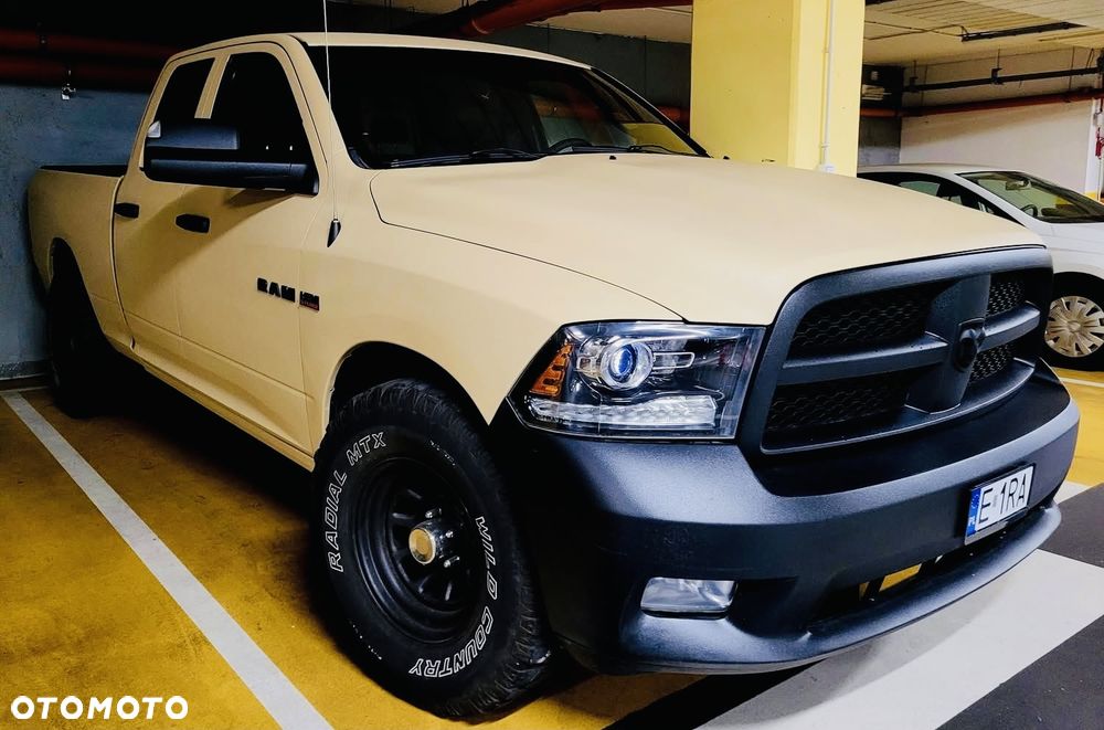 Dodge RAM - 9