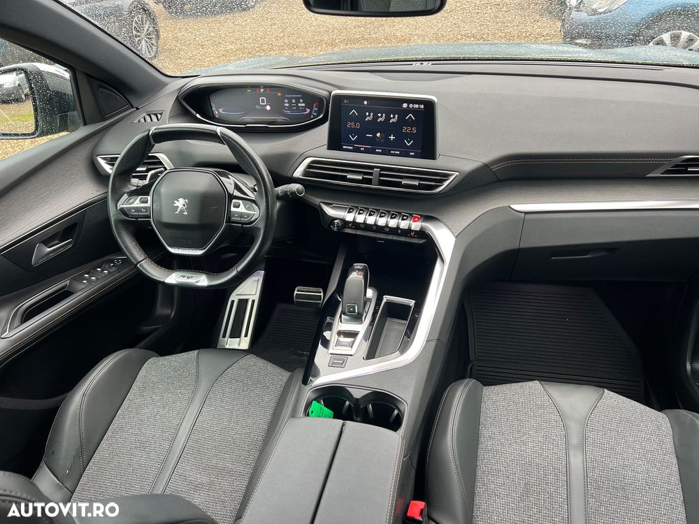 Peugeot 3008 BlueHDi 180 Stop & Start EAT8 Crossway - 12