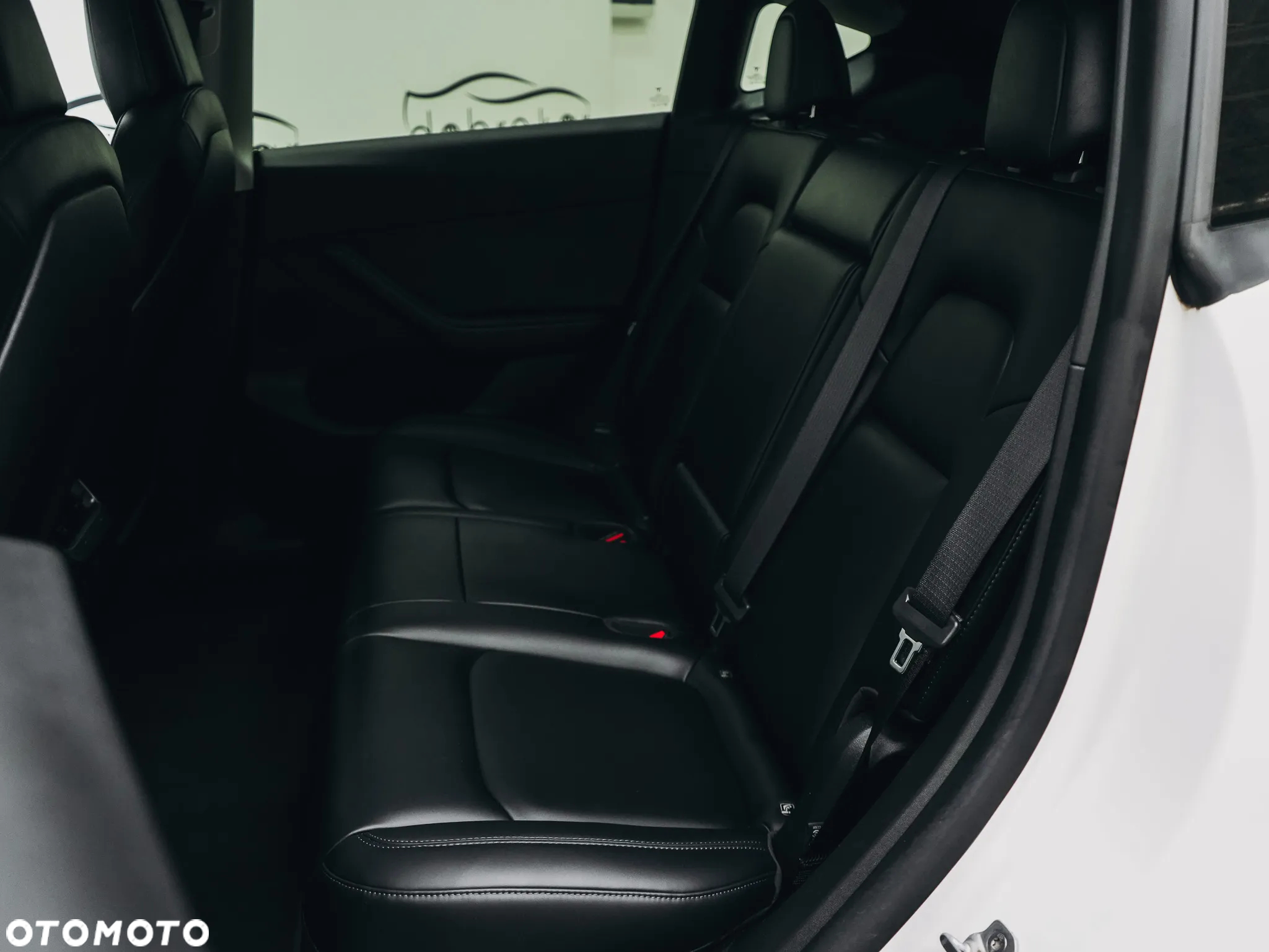 Tesla Y Model Long Range Dual Motor AWD - 17