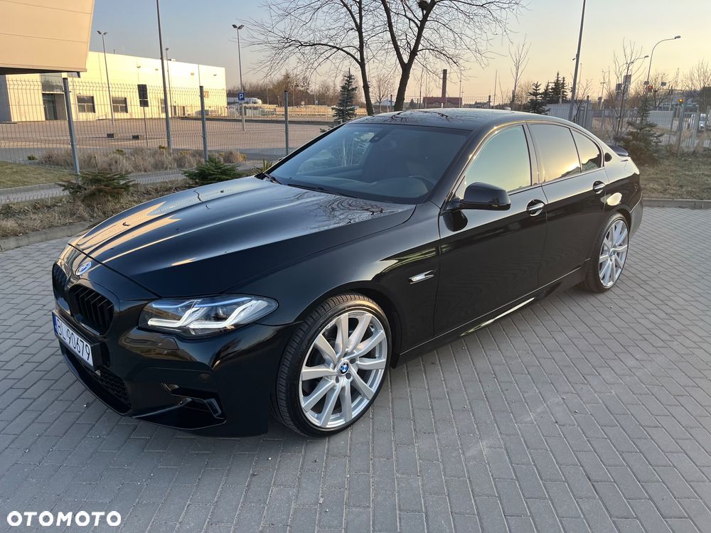 BMW Seria 5 535i Sport-Aut - 33