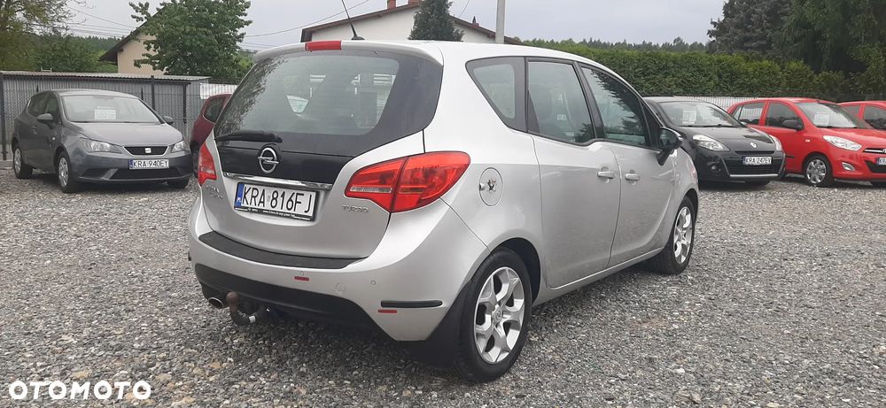 Opel Meriva - 9