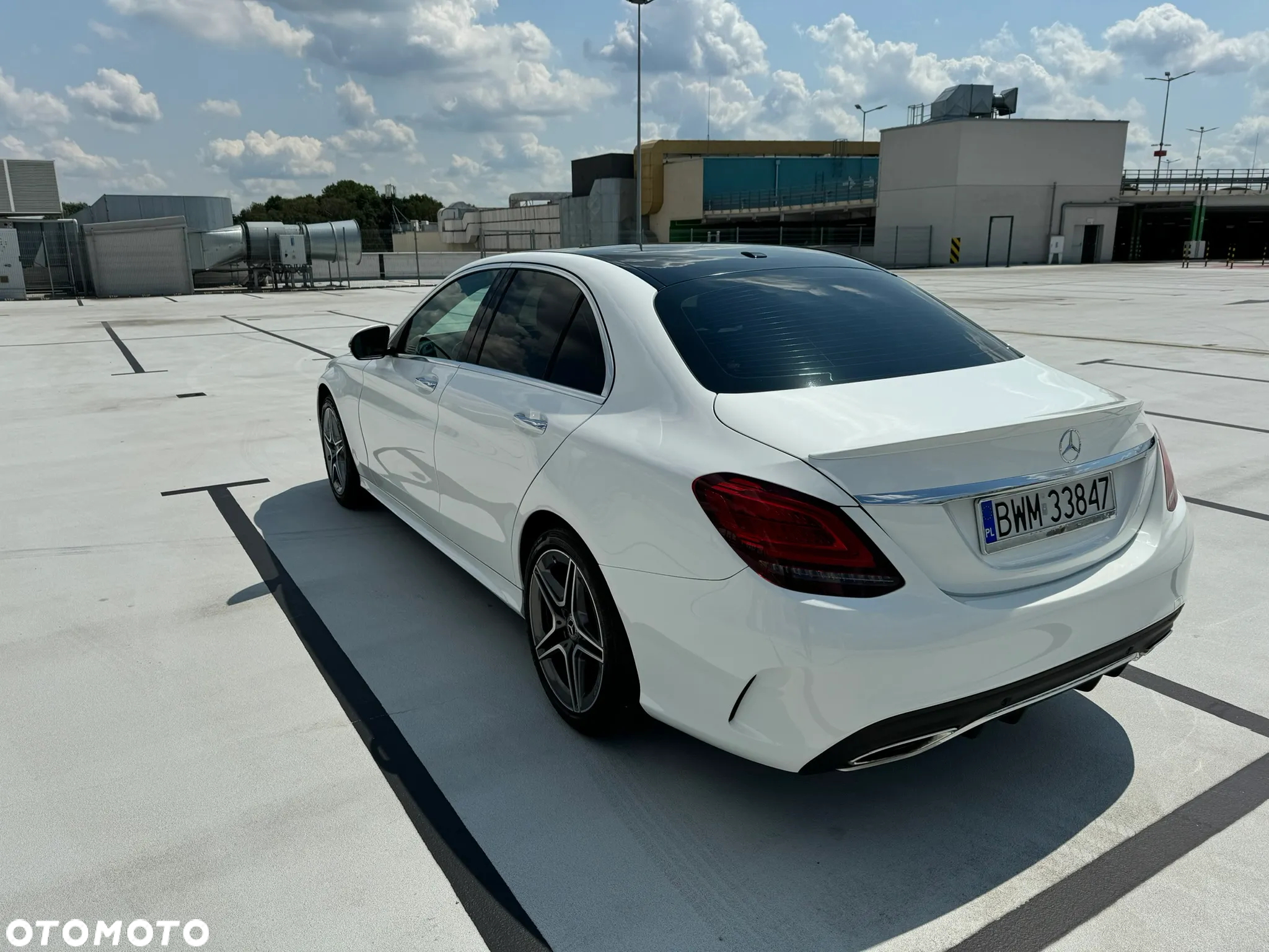 Mercedes-Benz Klasa C 300 4Matic 9G-TRONIC AMG Line - 8