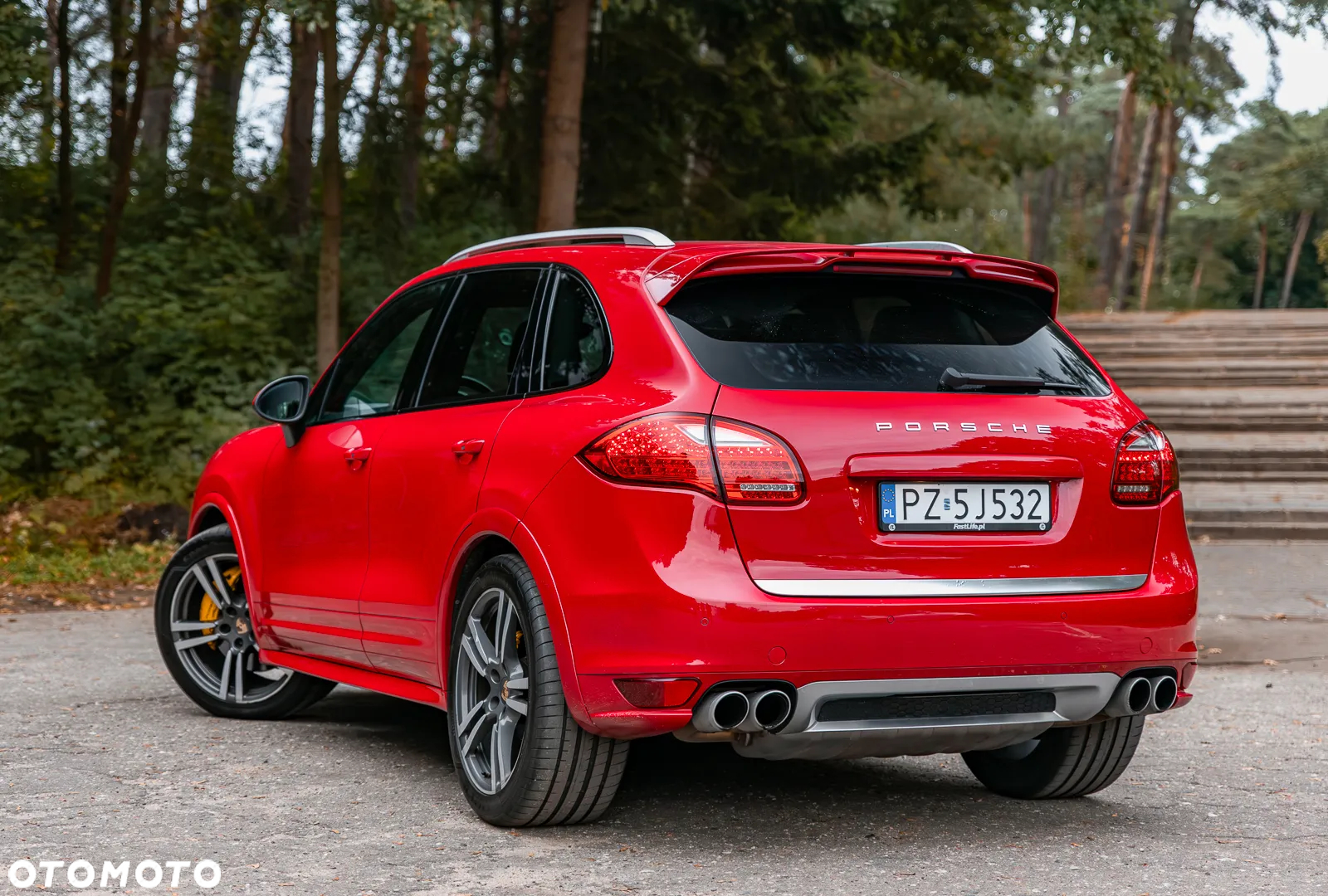 Porsche Cayenne Turbo - 11