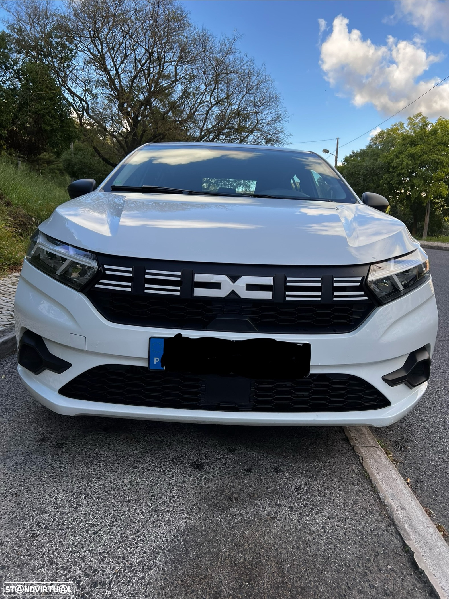 Dacia Sandero - 8