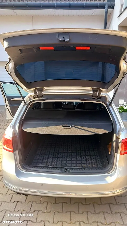 Volkswagen Passat 2.0 TDI Highline DSG - 17