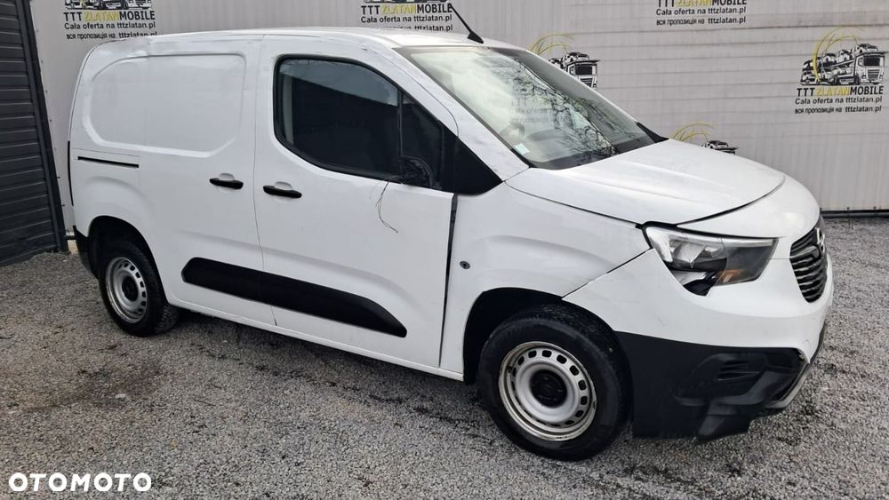 Opel Combo - 8