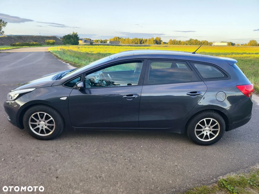 Kia Ceed 1.6 CRDi L - 2