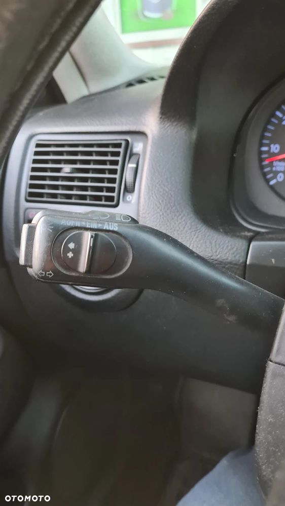 Volkswagen Golf 1.4 Comfortline - 18