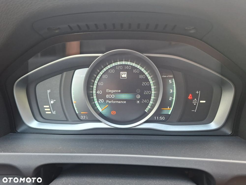 Volvo V60 D2 Drive-E Momentum - 21