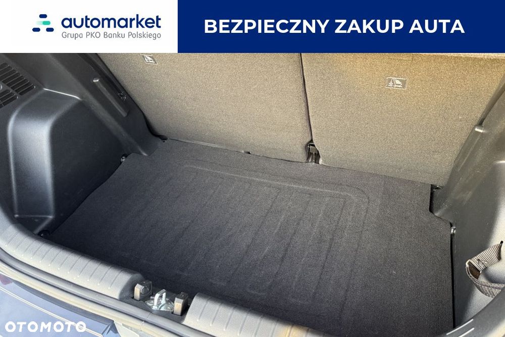 Hyundai i20 1.2 Pure - 11