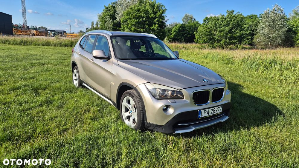 BMW X1 xDrive20d - 8