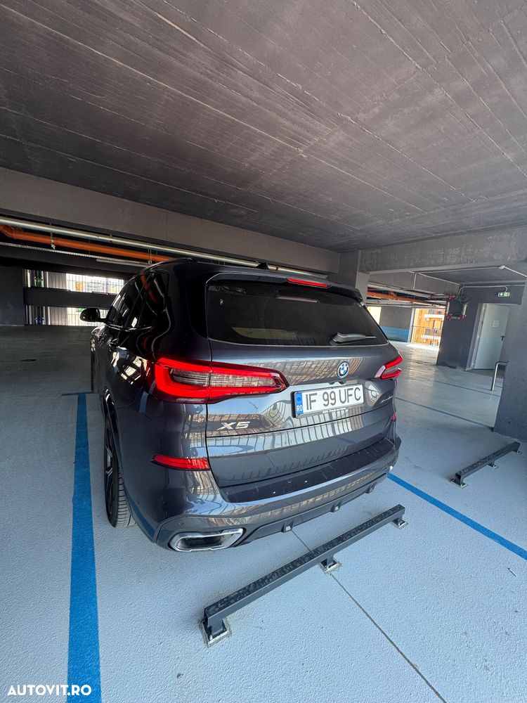 BMW X5 xDrive45e - 2