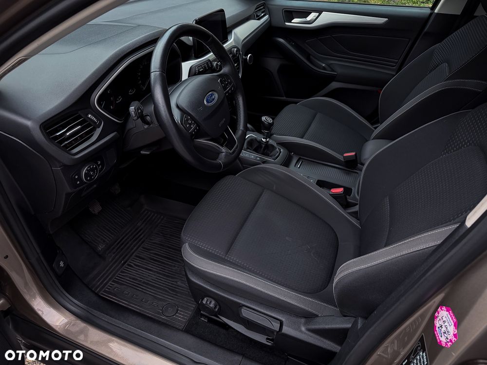 Ford Focus 1.0 EcoBoost Trend Edition Business - 13